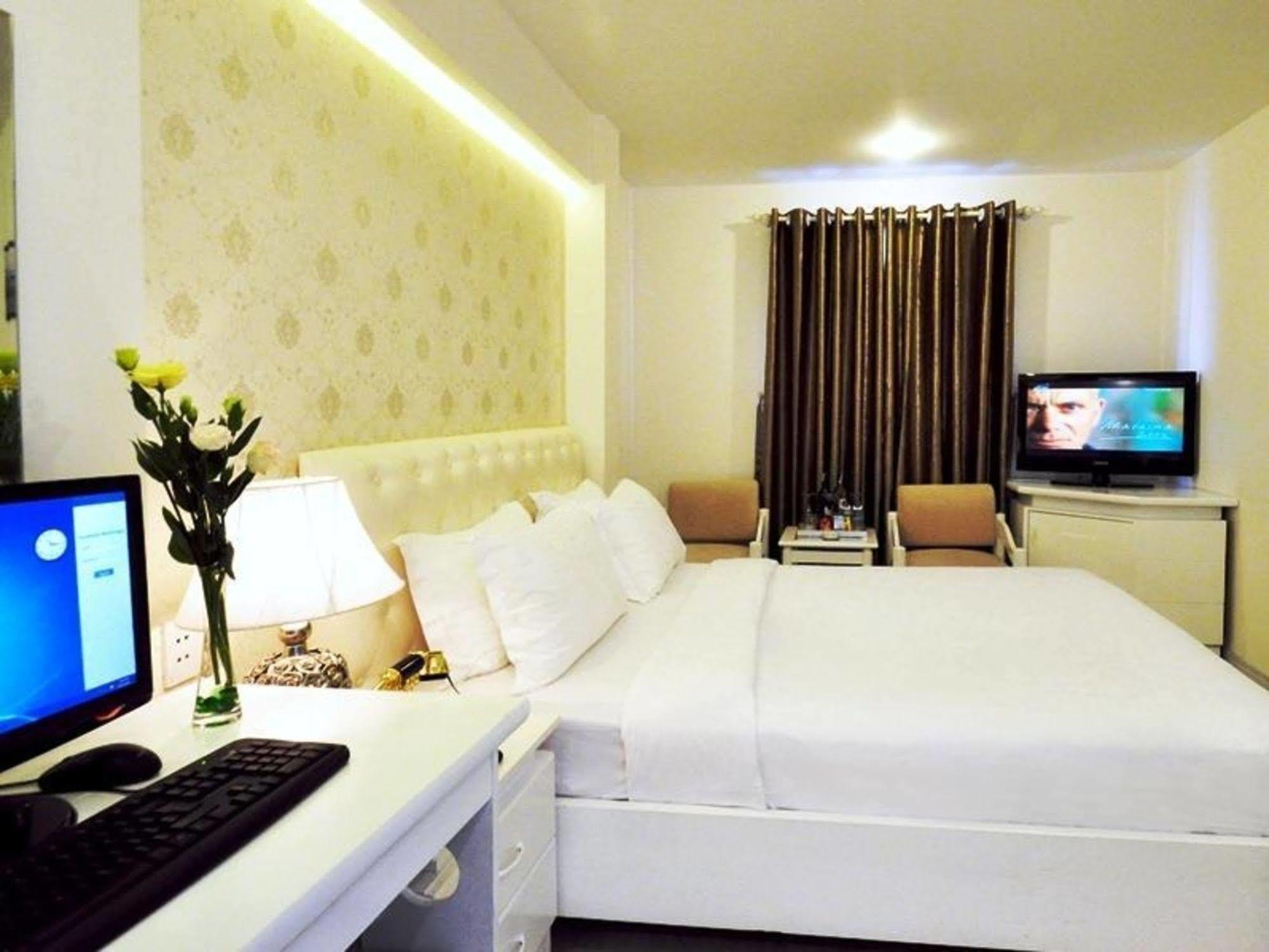 The White Hotel 8A Thai Van Lung Ho Si Minh-város Kültér fotó